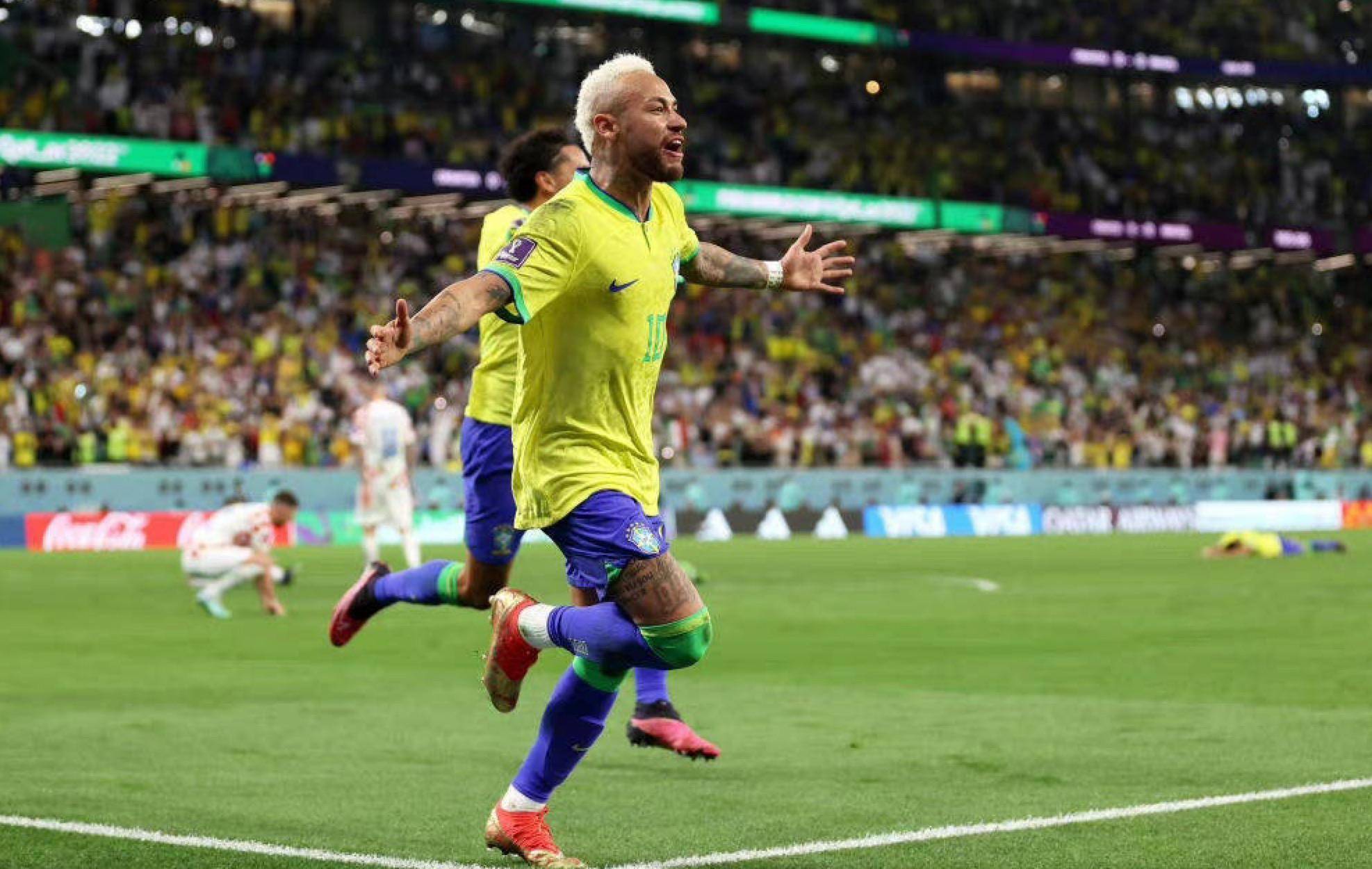 与此同时 与此同时