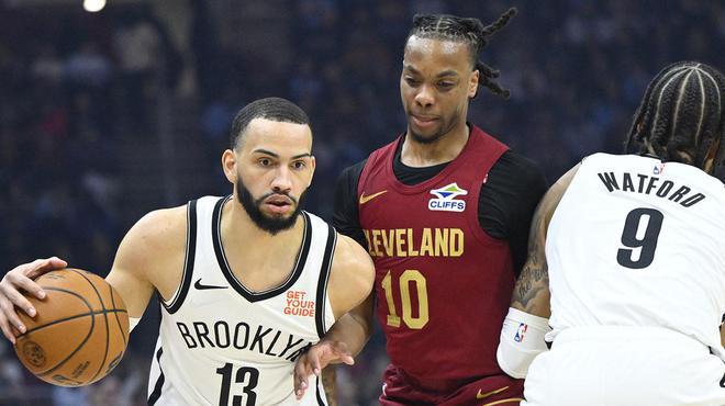 又为何让鲁 又为何让鲁