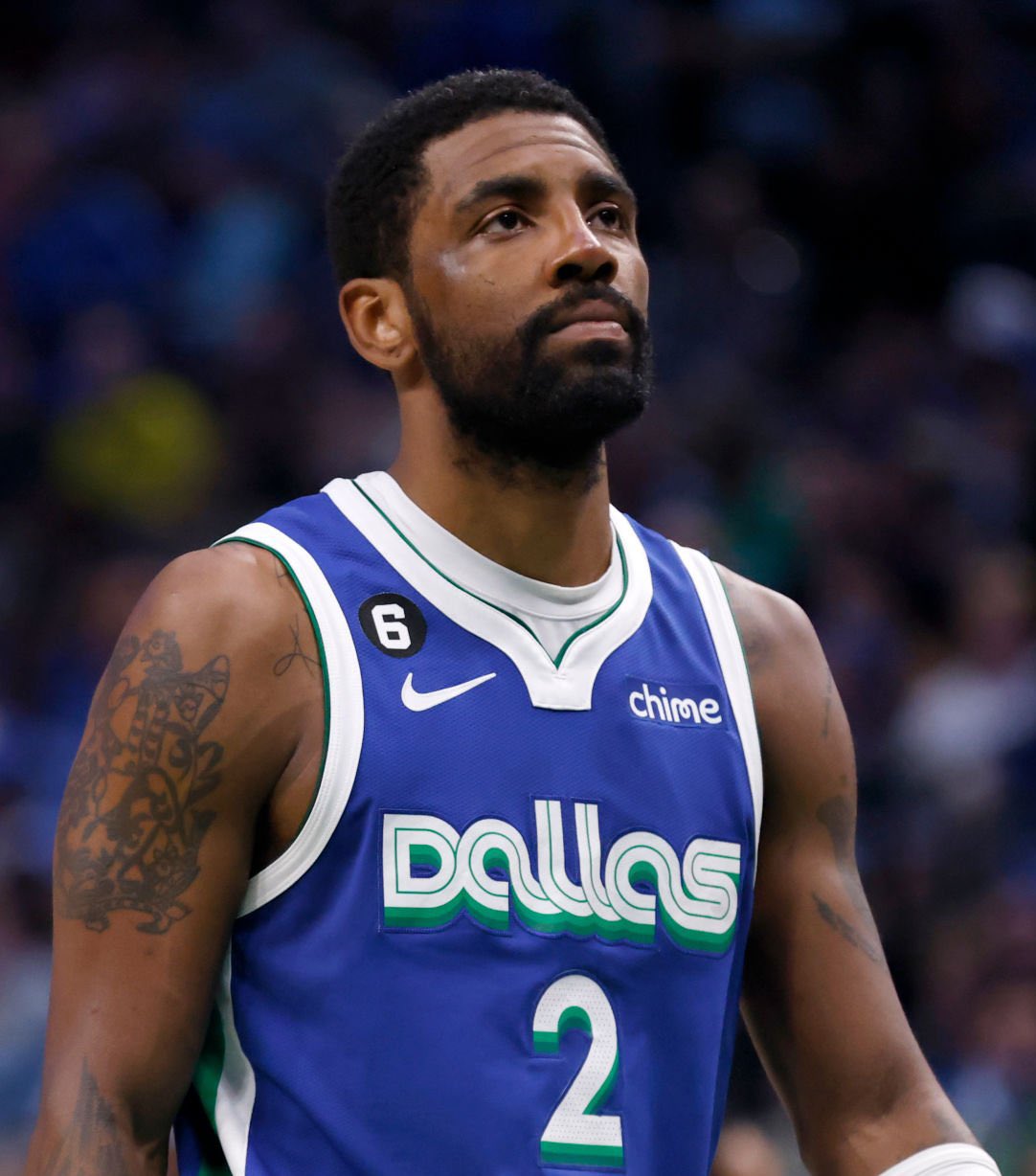 并贡献多次 并贡献多次