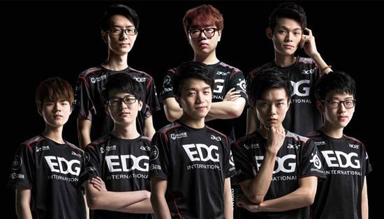 文班亚马21+6怀特29+9 福克斯21+9马刺击败凯尔特人